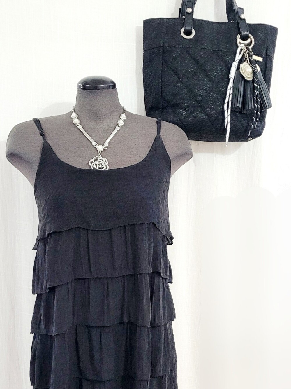 Tiered Ruffle Dress / Xl - Picture 6 of 11